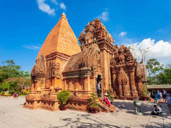 5 Days Tour Visit Nha Trang Dalat From Hong Kong